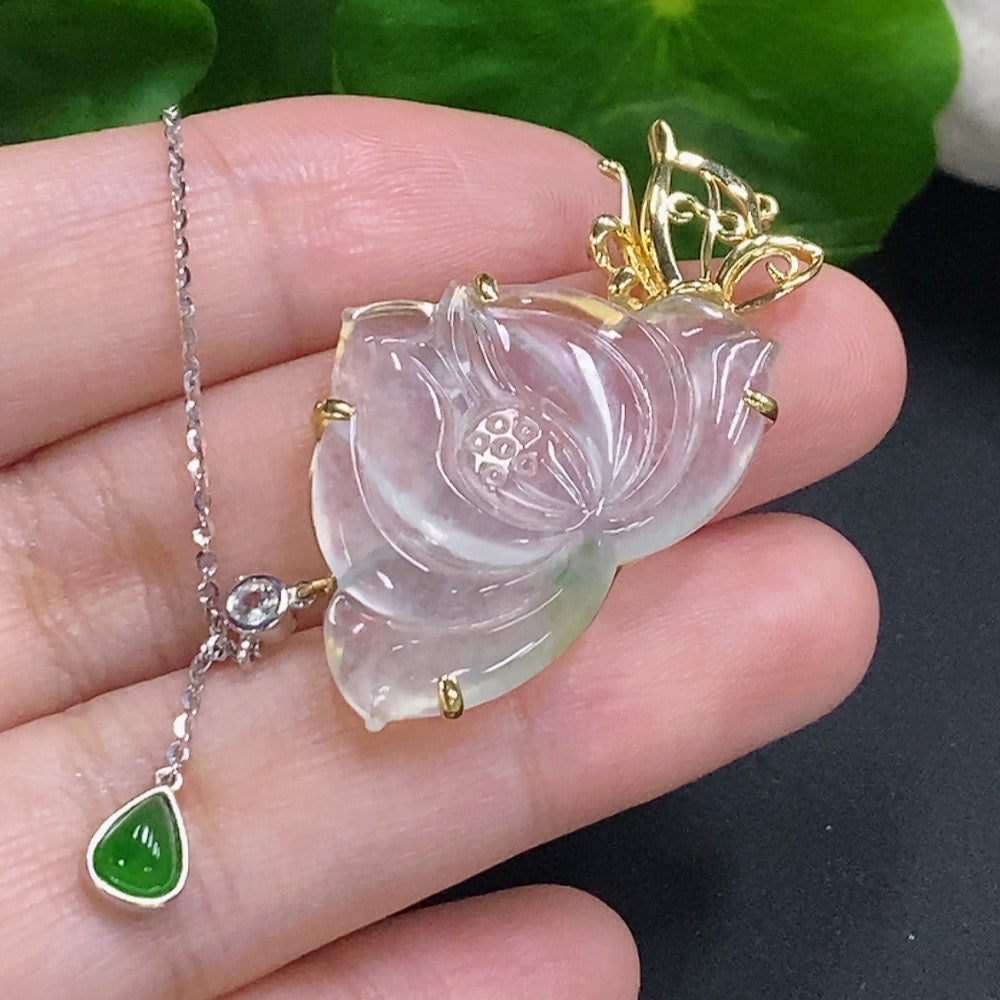 Jadeite Lotus Inlay Pendant 18k Gold Total Weight Approx. 6.6g (Including Chain)