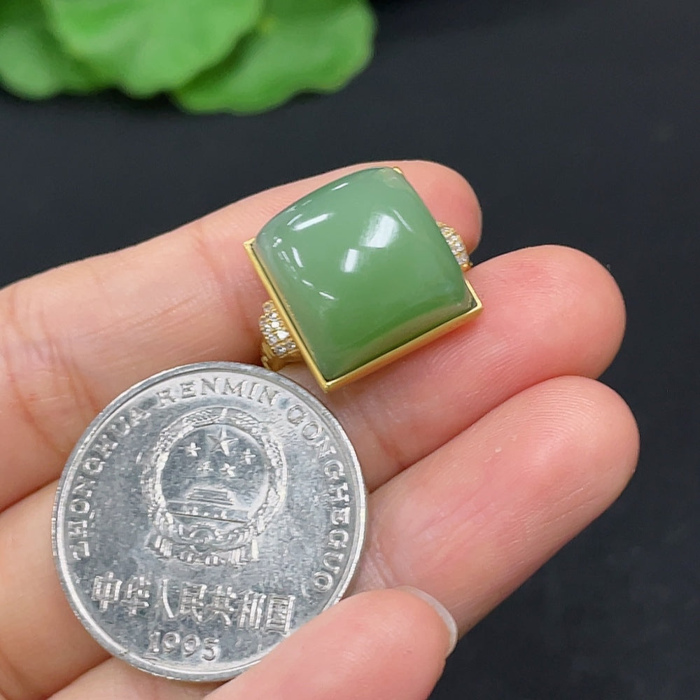 Hetian Jade Jasper Inlaid Ring, 18k Gold, Size 12, Total Weight Approx. 6.2g, Diamond Accents