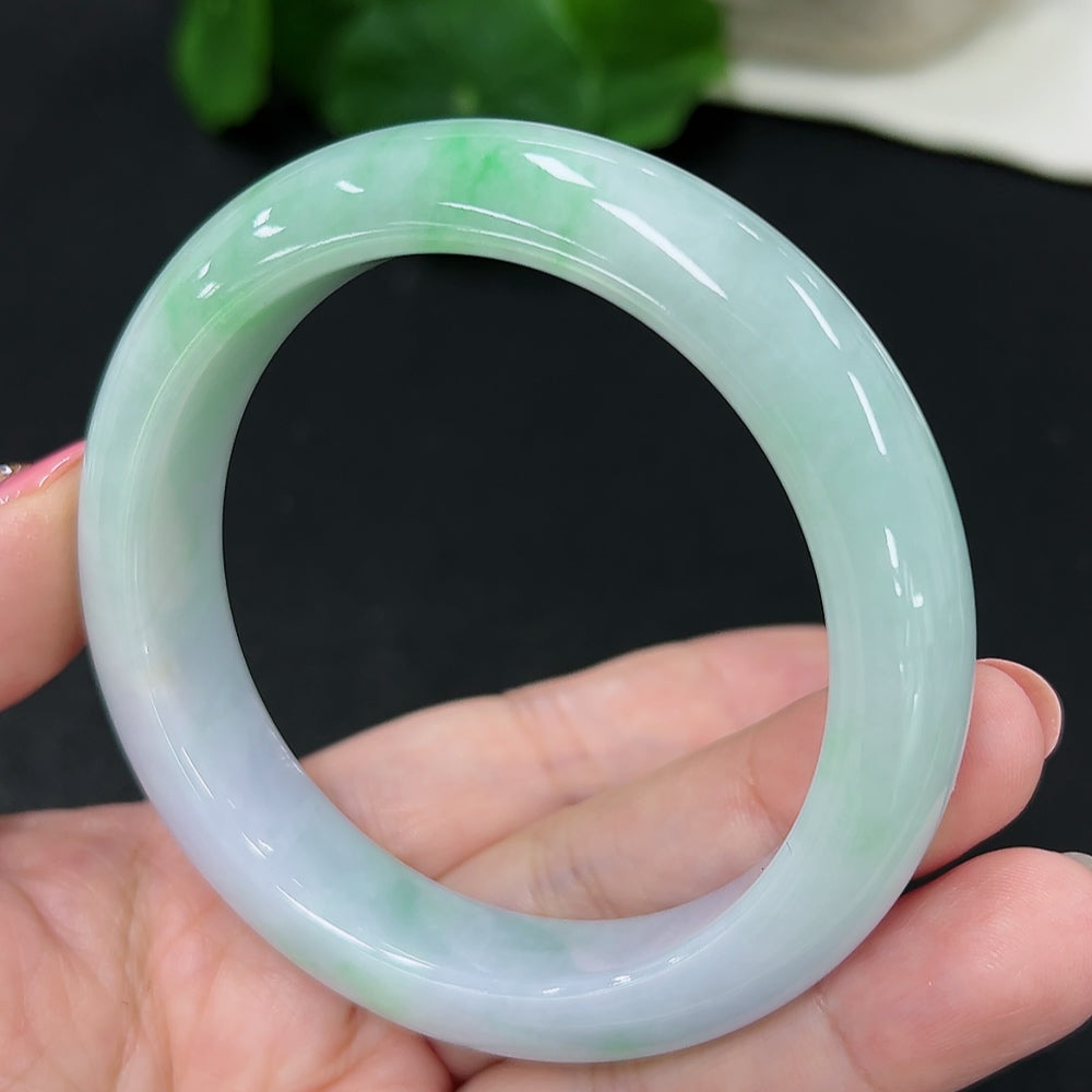 Jadeite Round Bangle