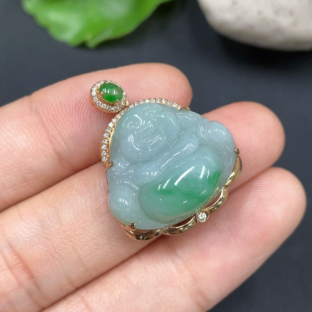 Jadeite Buddha Pendant Set in 18K Gold, Total Weight Approx. 4.69g