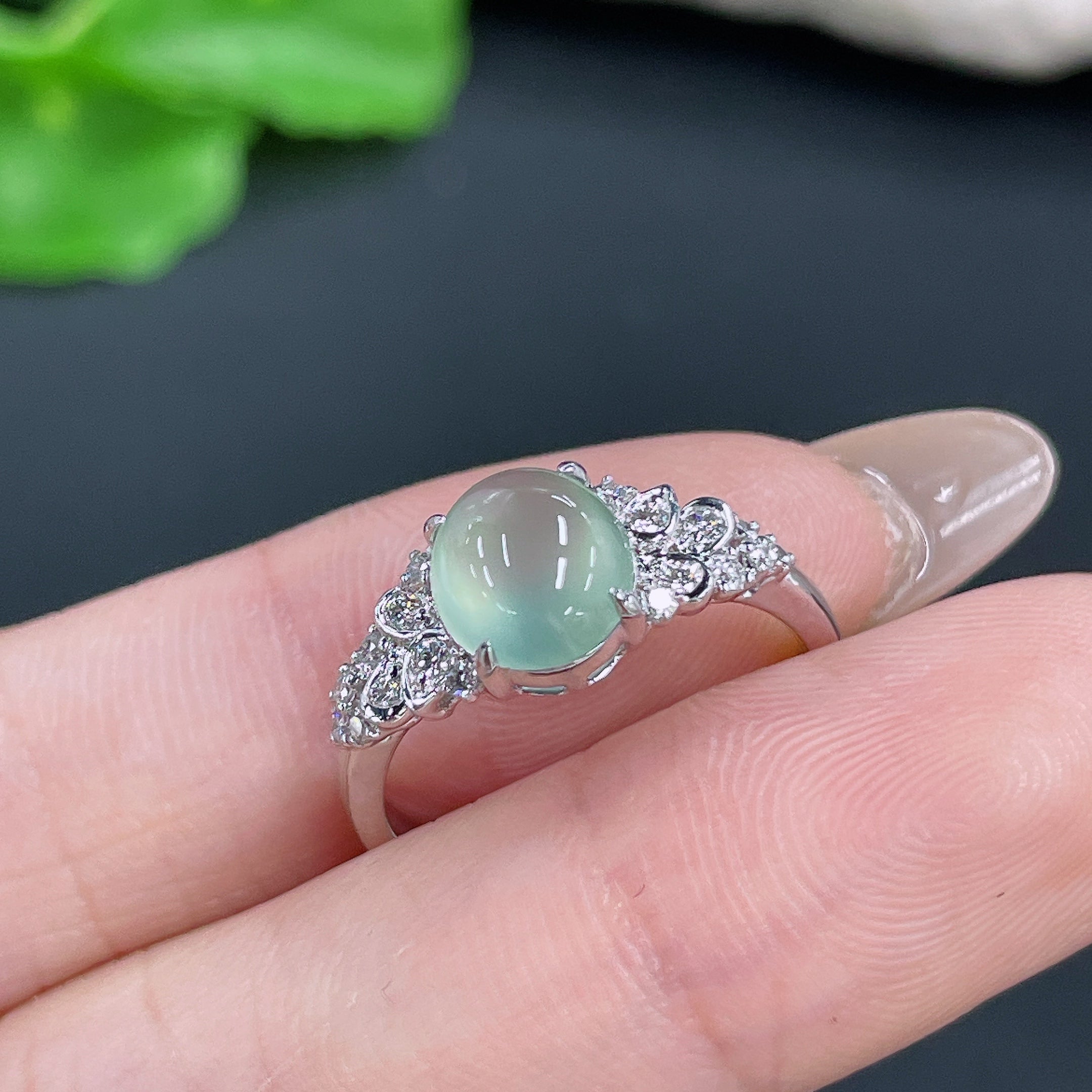 Jadeite Ring 18k Gold Setting with Diamond, Total Weight Approx. 2.86g, Size 14
