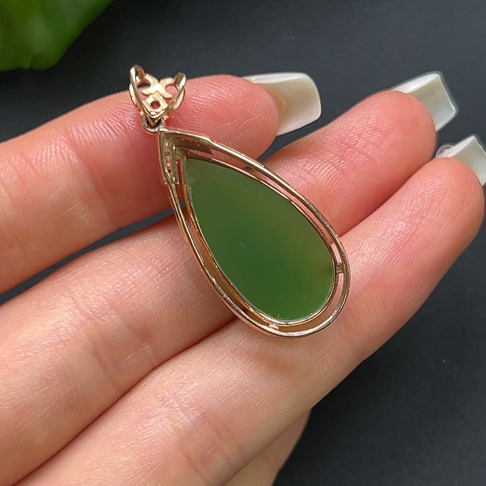 Hetian Jade Cabochon Pendant with 18K Gold and Colorless Diamond Accents