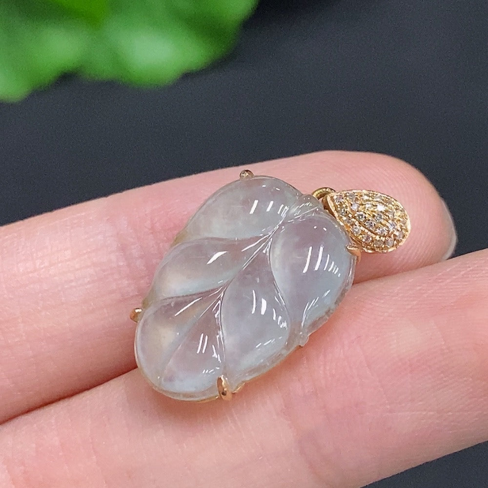 Jadeite Leaf Pendant with 18K Gold and Diamond Accents, Total Weight Approx. 2.3g