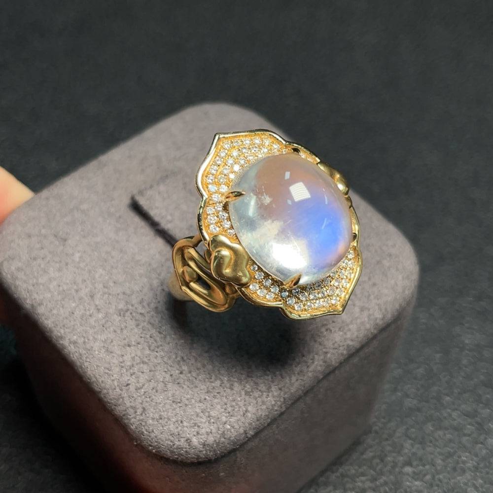 HUILIU HQ 18K gold feldspar gemstone ring, size 18, with a total weight of 10.21 grams, featuring a polished gemstone setting.