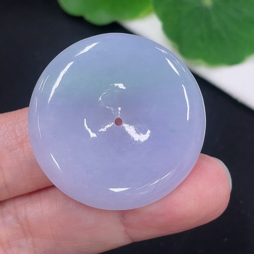 Jadeite Peace Knot Pendant Total Weight Approx. 13.6g