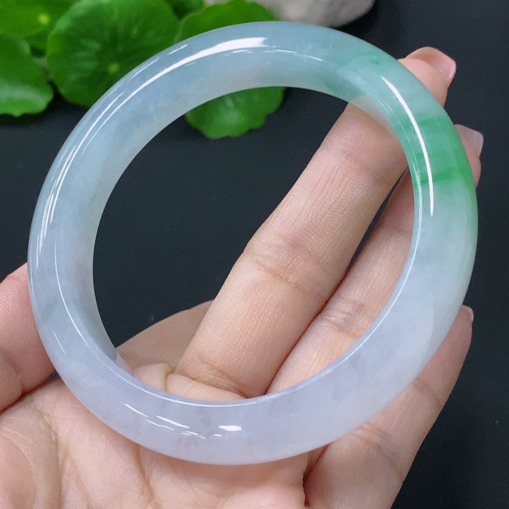 Jadeite Round Bangle Total Weight Approx. 56.76g Size 55.9