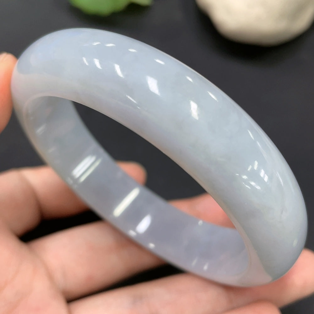 Jadeite Regular Bangle Size 58.5 Total Weight 70.971g
