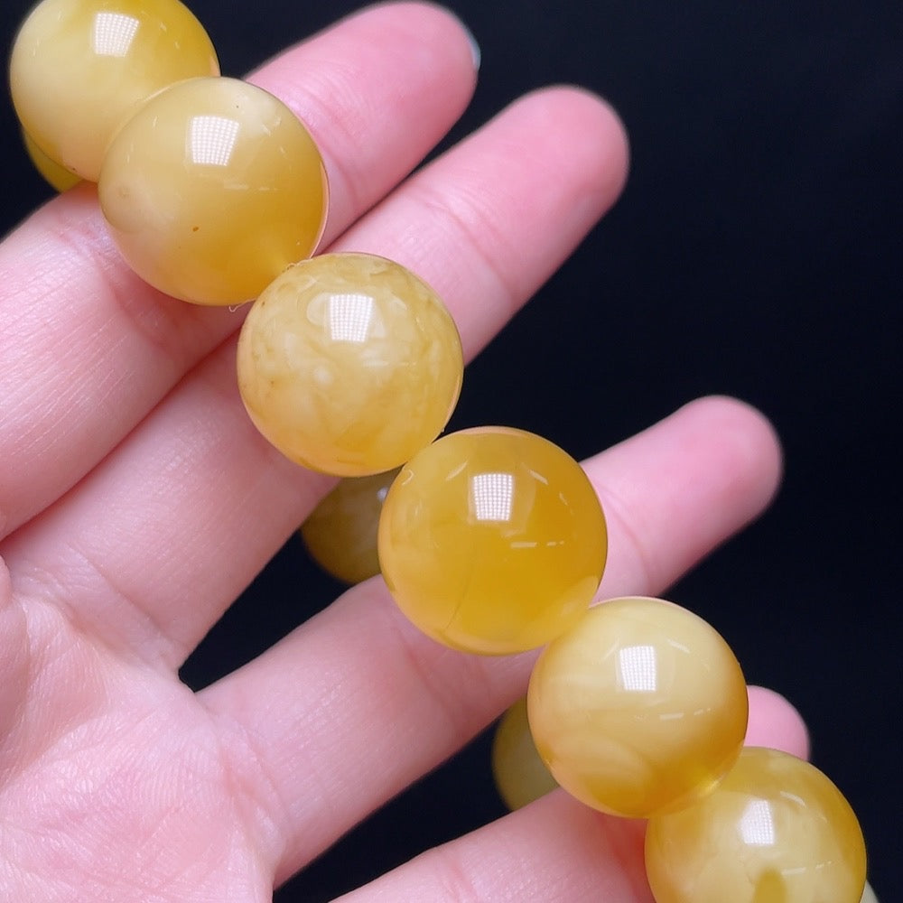 Amber Beeswax Bracelet Total Weight Approx. 29.5g Size Approx. 15.6mm