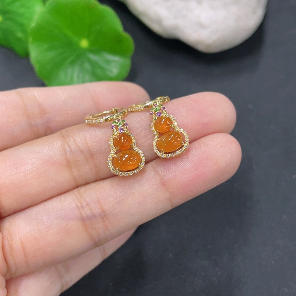 Jadeite inlaid earrings 18k with diamonds (colorless) total weight approx. 2.6g