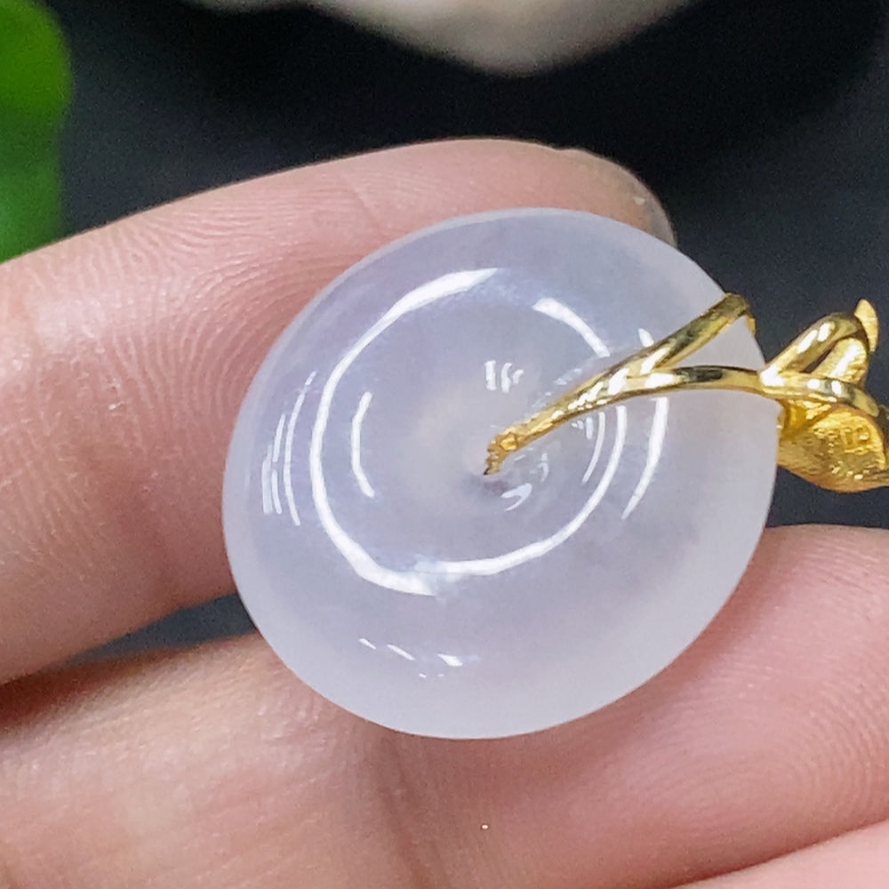 Huiliu Jadeite pendant featuring a peace buckle design, crafted from high-quality jade without diamonds, certified by Huiliu HQ.