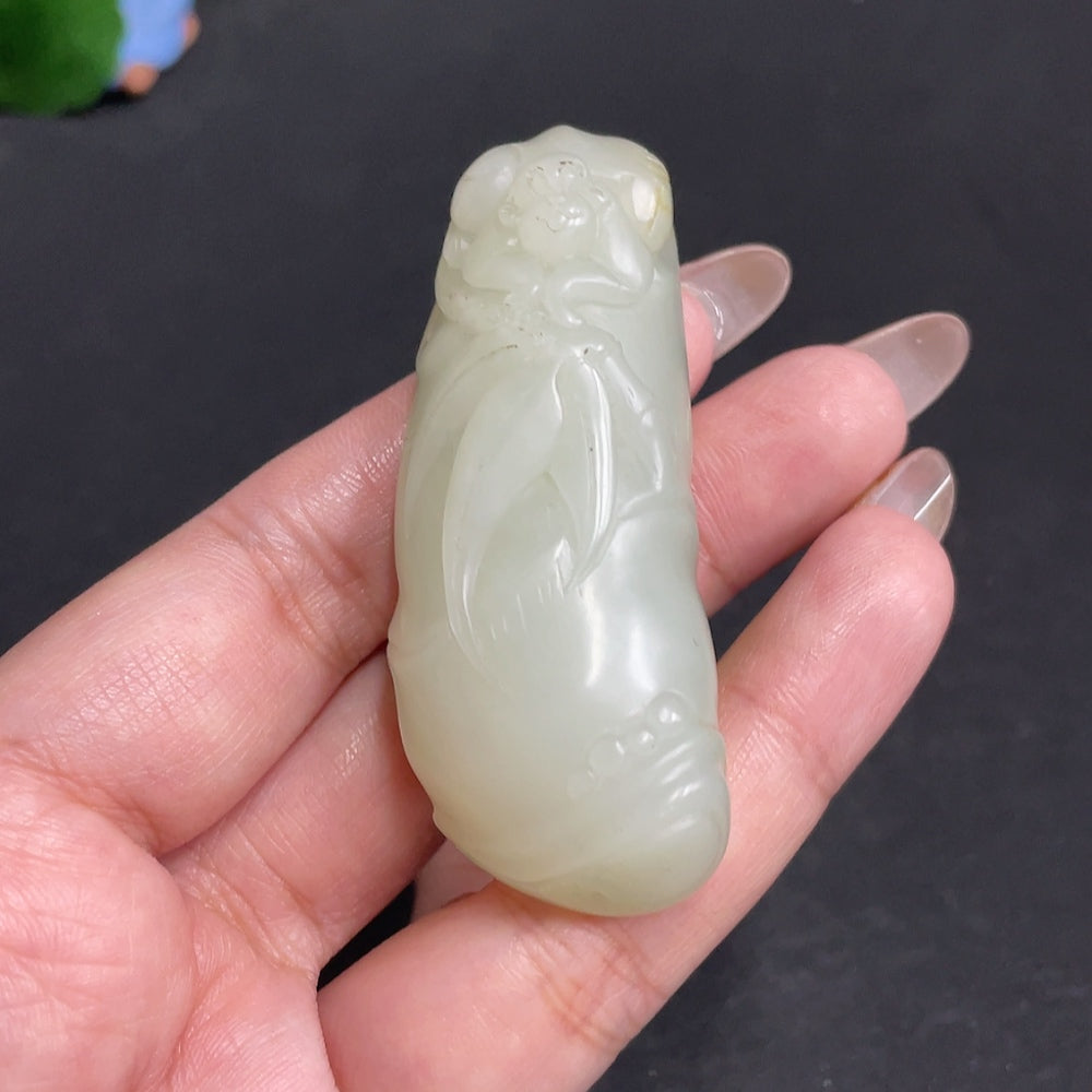 Hetian Jade Pendant, Continuous Ascend, Total Weight Approx. 52.7g, Undetermined Skin Color Origin