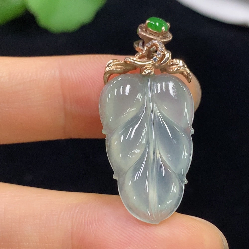 Jadeite Leaf Pendant AU50% Total Weight Approx. 3.91g Non-Diamond