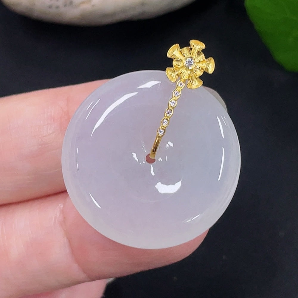 Jadeite Peace Knot Pendant 18K Gold Non-Diamond Total Weight Approx. 7.9g