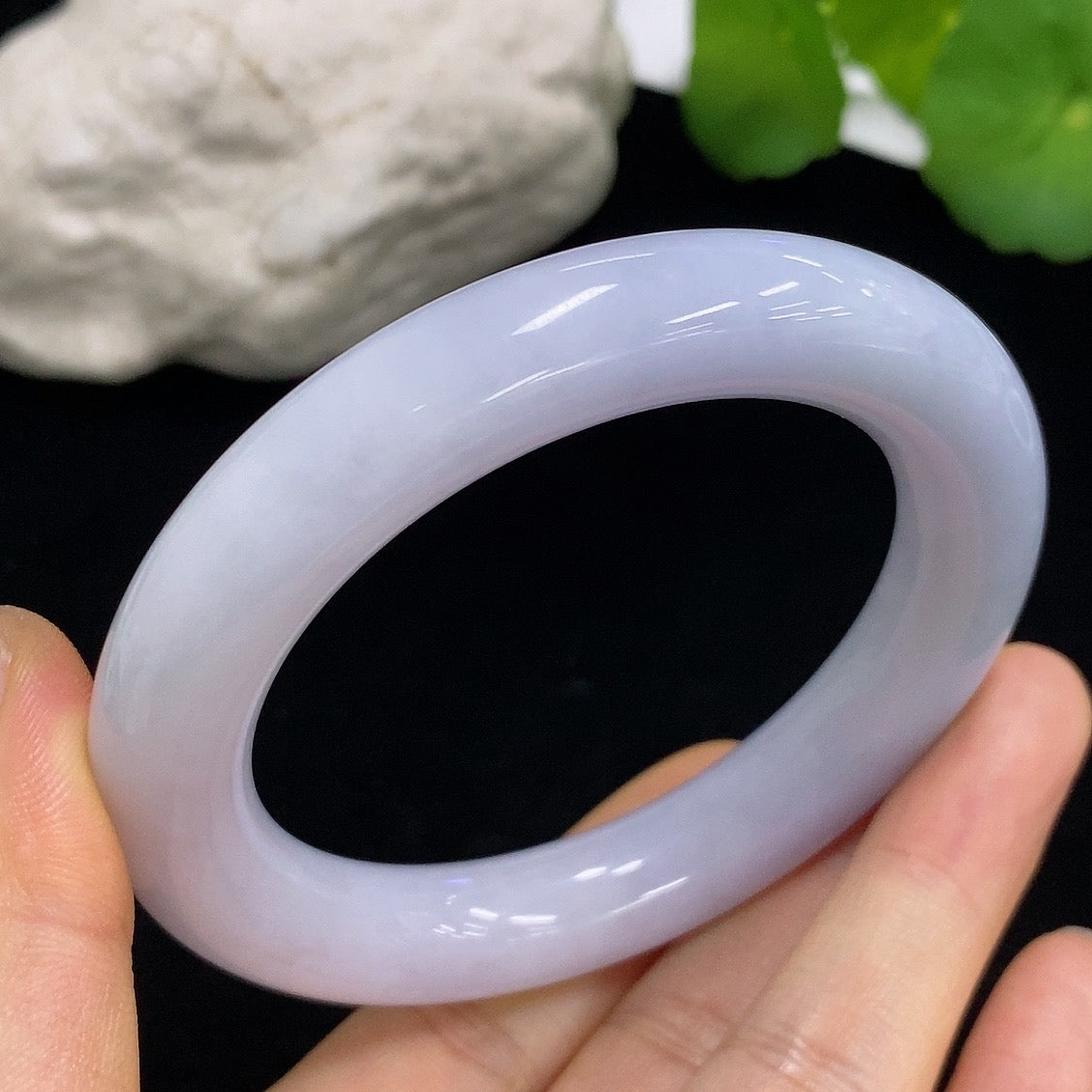 HKHQ jadeite round bangle, size 54.5, 71.4g, featuring smooth, polished jadeite surface on a bracelet style.