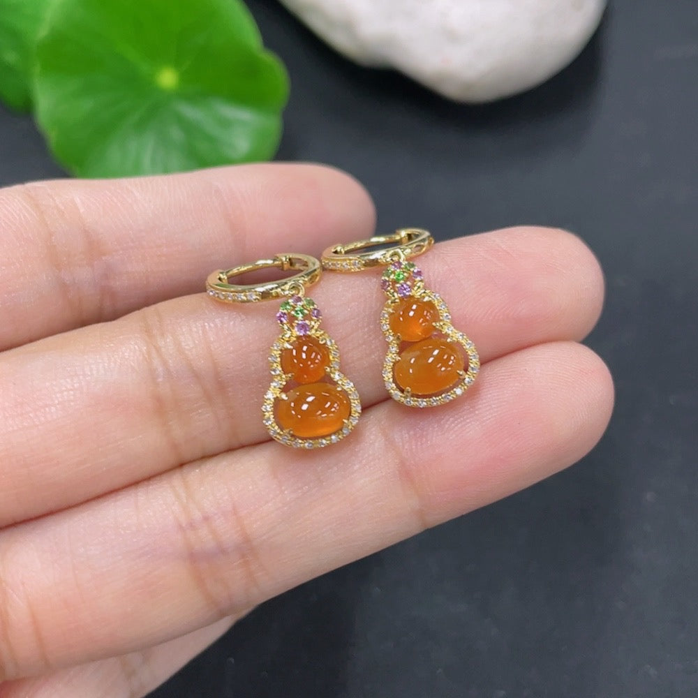 Jadeite inlaid earrings with diamonds (colorless) . | Huiliu Certified