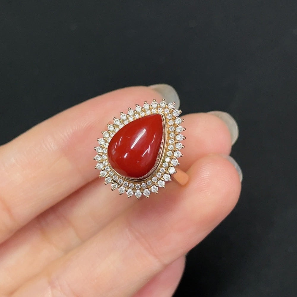 Southern Red Agate Ring in 18K Gold with Diamond Accents