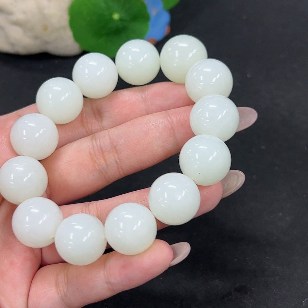 Hetian Jade Bracelet, containing other mineral components