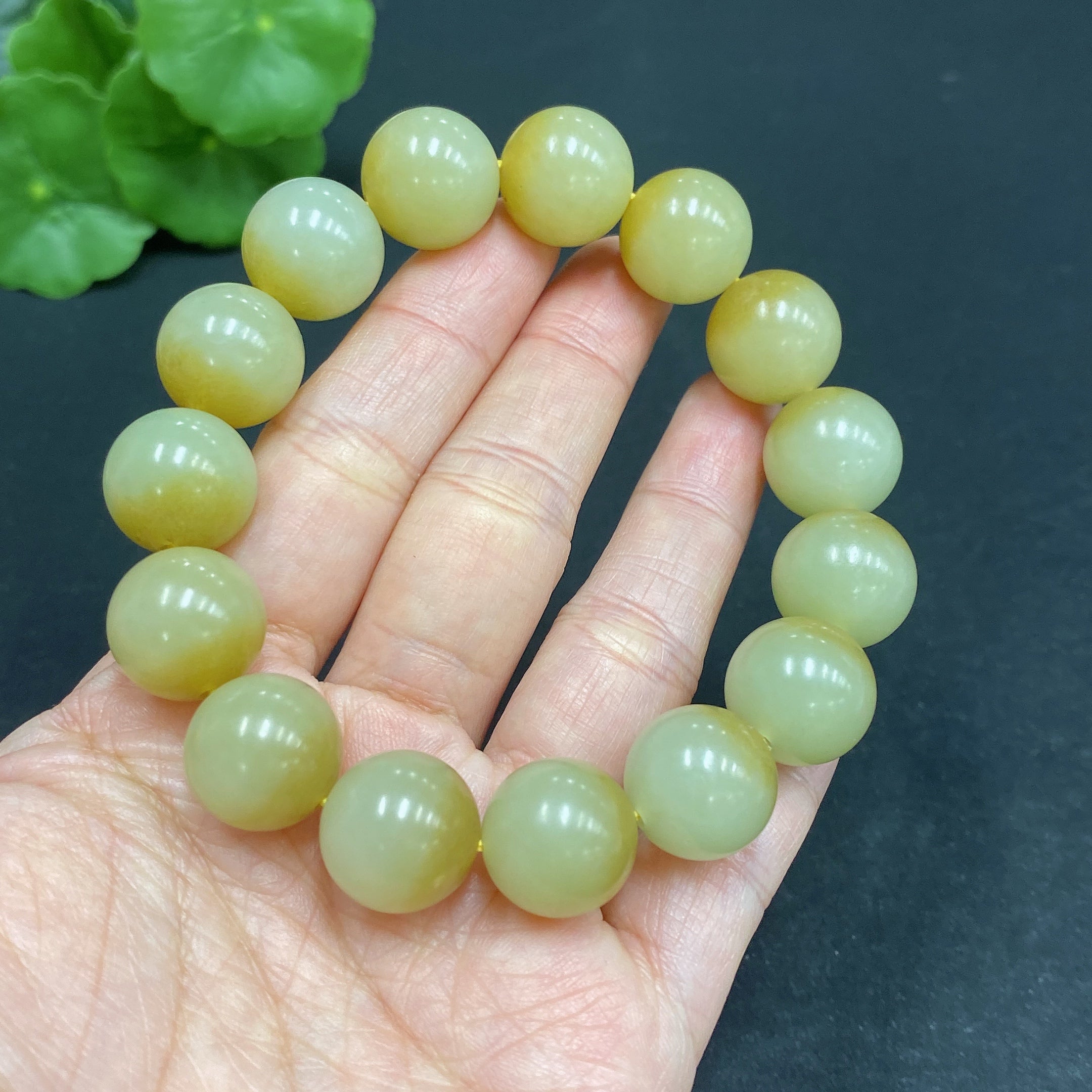 Hetian Jade Bracelet Approx 13.8mm Total Weight Approx 63.9g