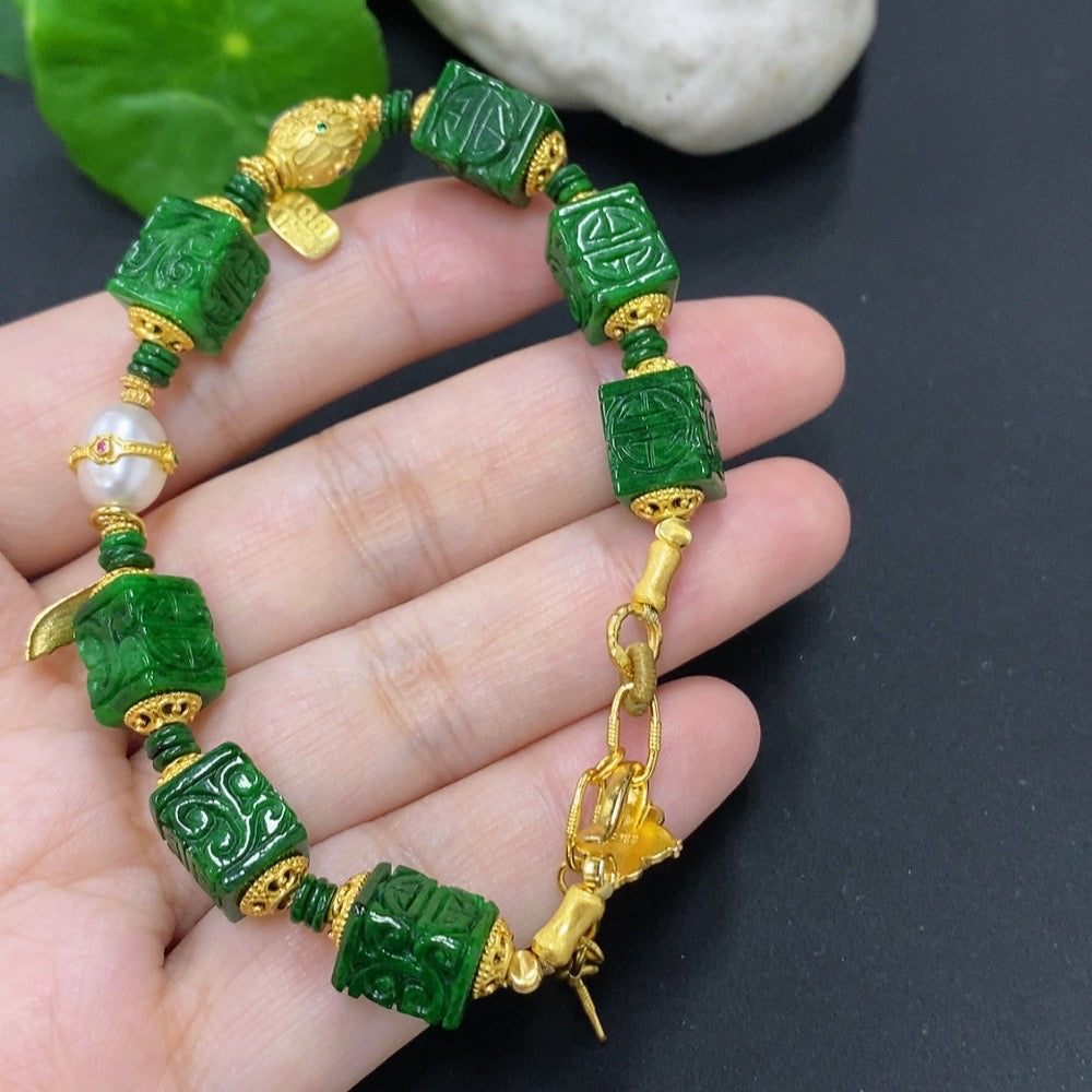 HKHQ jadeite bracelet with non-gold setting, approximately 20g, featuring natural minerals and vibrant green jade stones.