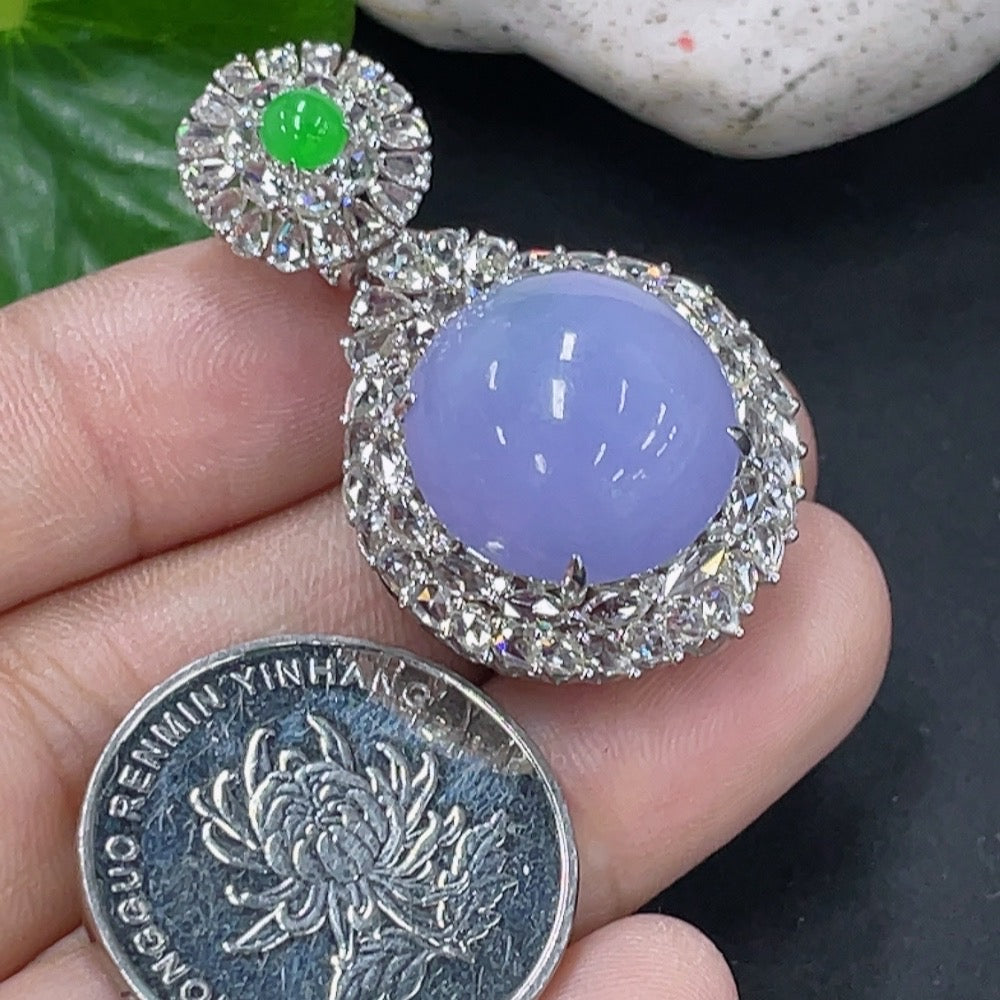 Jadeite Cabochon Pendant with 18k Gold and Diamond Accents, Total Weight Approx. 9.69g