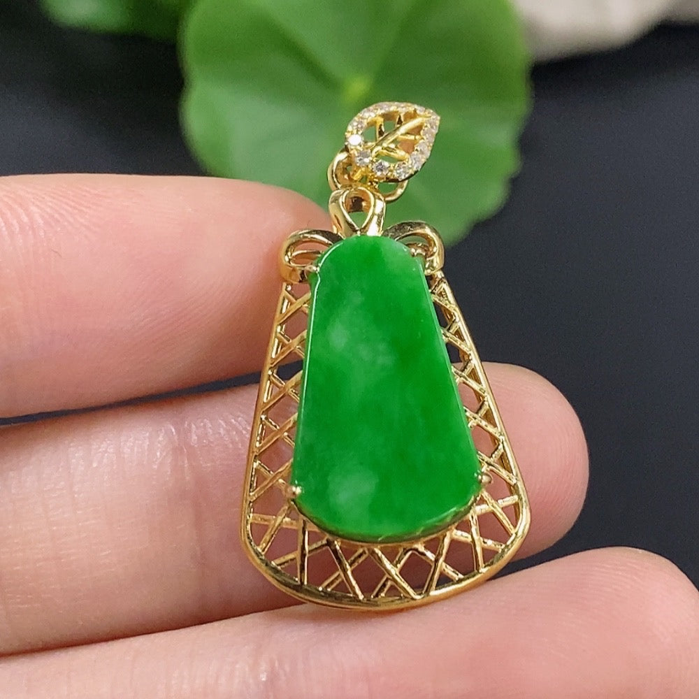Jadeite Plain Pendant with 18k Diamond Accents