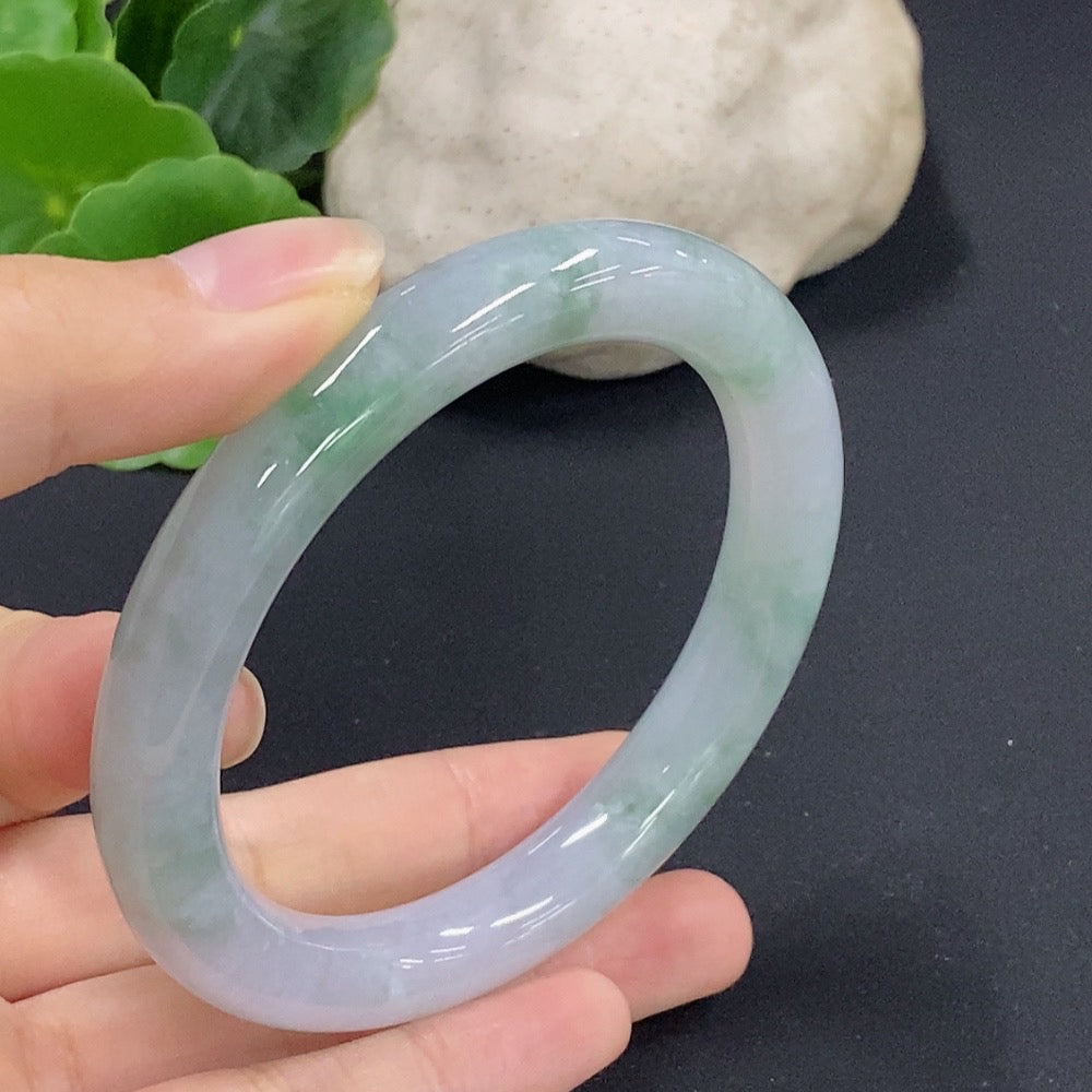 Jadeite Round Bangle