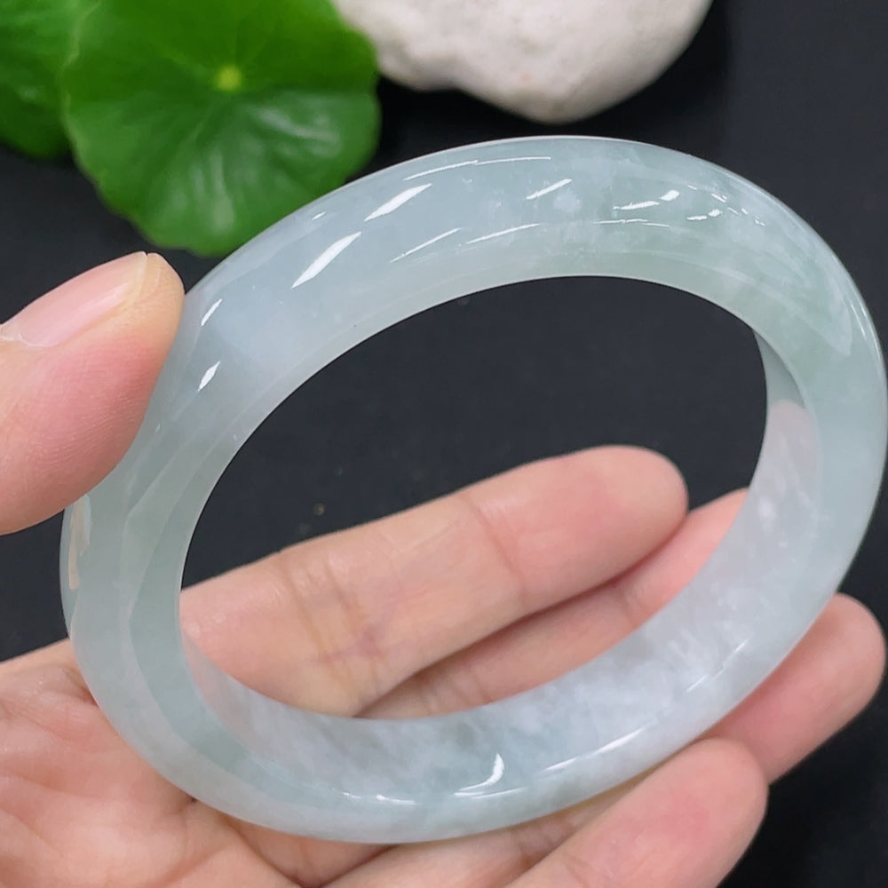 Jadeite Round Bracelet, Total Weight Approx. 53.89g, Size 54.7