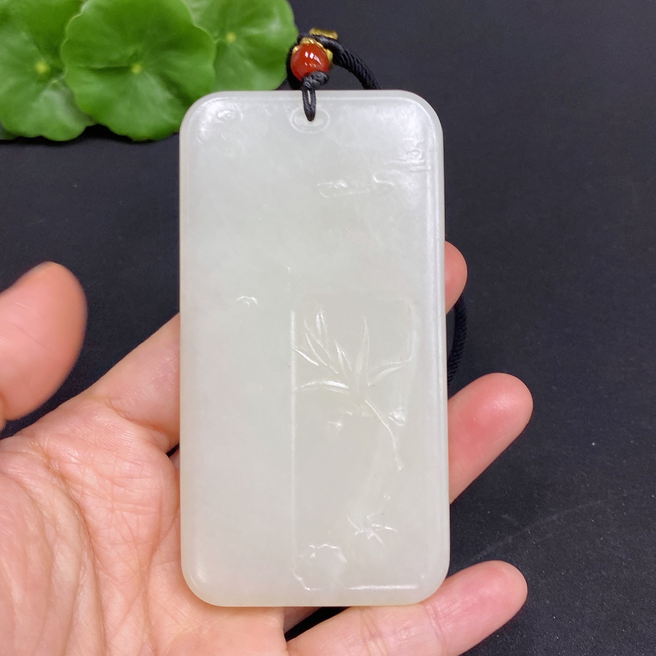 Hetian Jade Pendant Guanyin Gross Weight (with rope) 106.5g