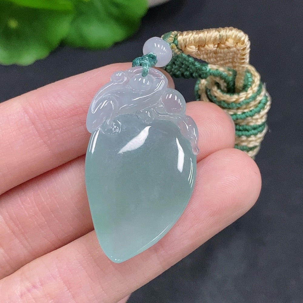 Jadeite Auspicious Monkey Offering Longevity Pendant