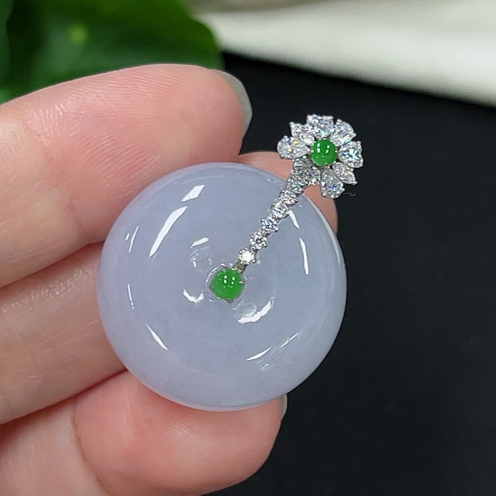 Jadeite safety buckle pendant necklace by HKHQ featuring an 18K gold setting, non-diamond design, and intricate craftsmanship.