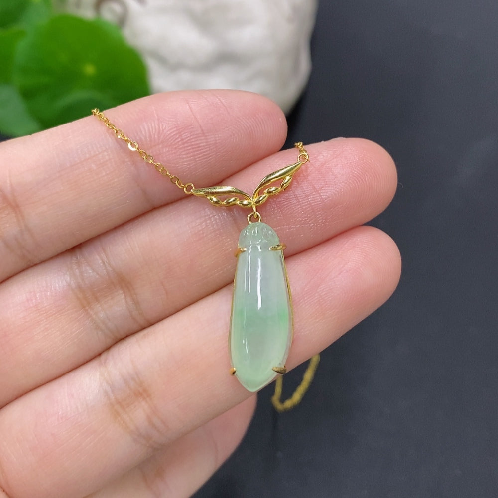 Jadeite Blessing Melon Pendant in 18K Gold