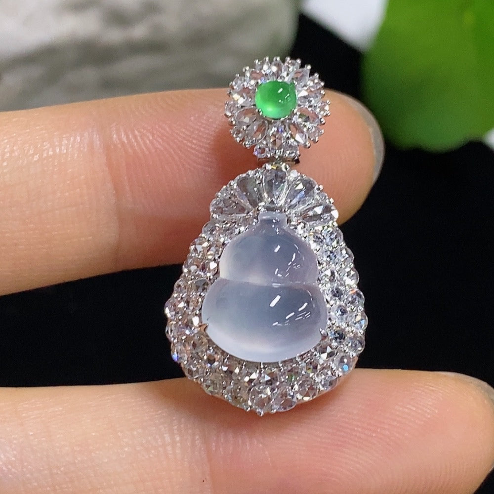 Jadeite Gourd Inlaid Pendant 18k with Diamond Accents Total Weight Approximately 4.2g