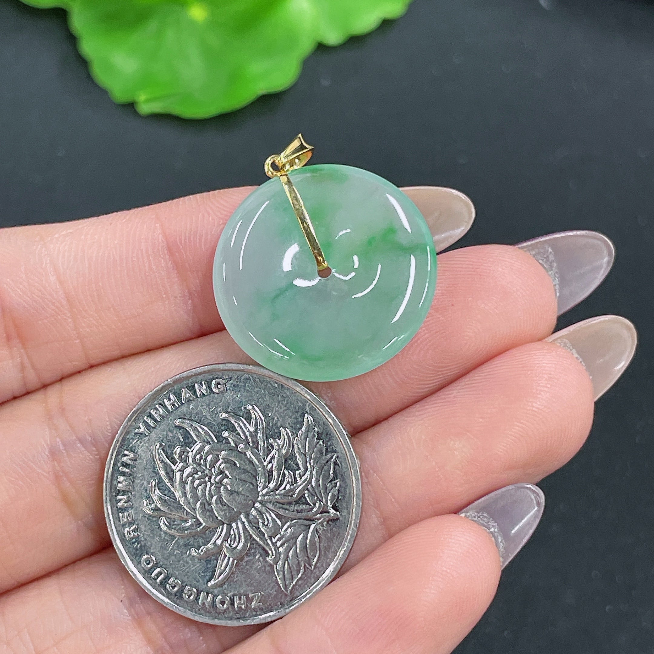 Jadeite Pendant Safety Buckle 18k Bail Total Weight Approx. 4.04g