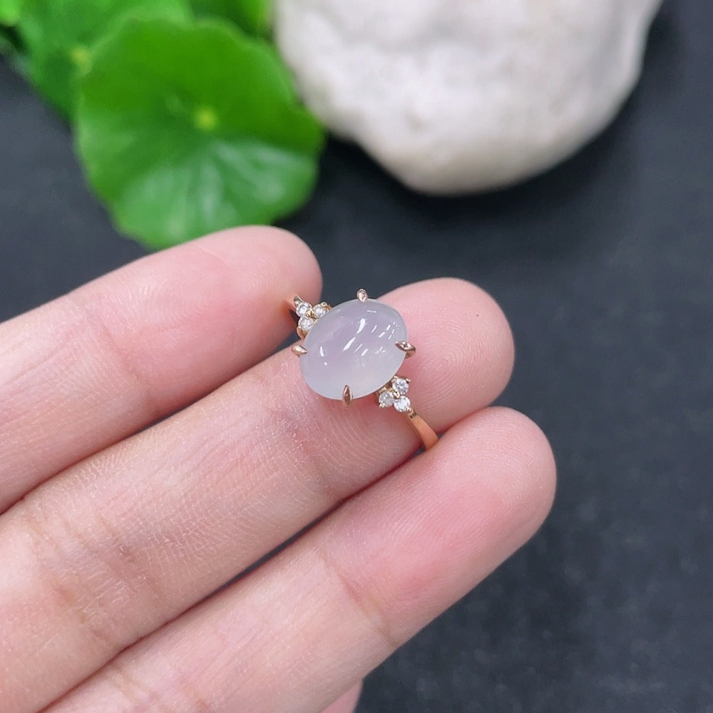 Jadeite and diamond ring in 14k gold with size 12, featuring a jade gemstone and sparkling diamonds, total weight approx. 1.91g