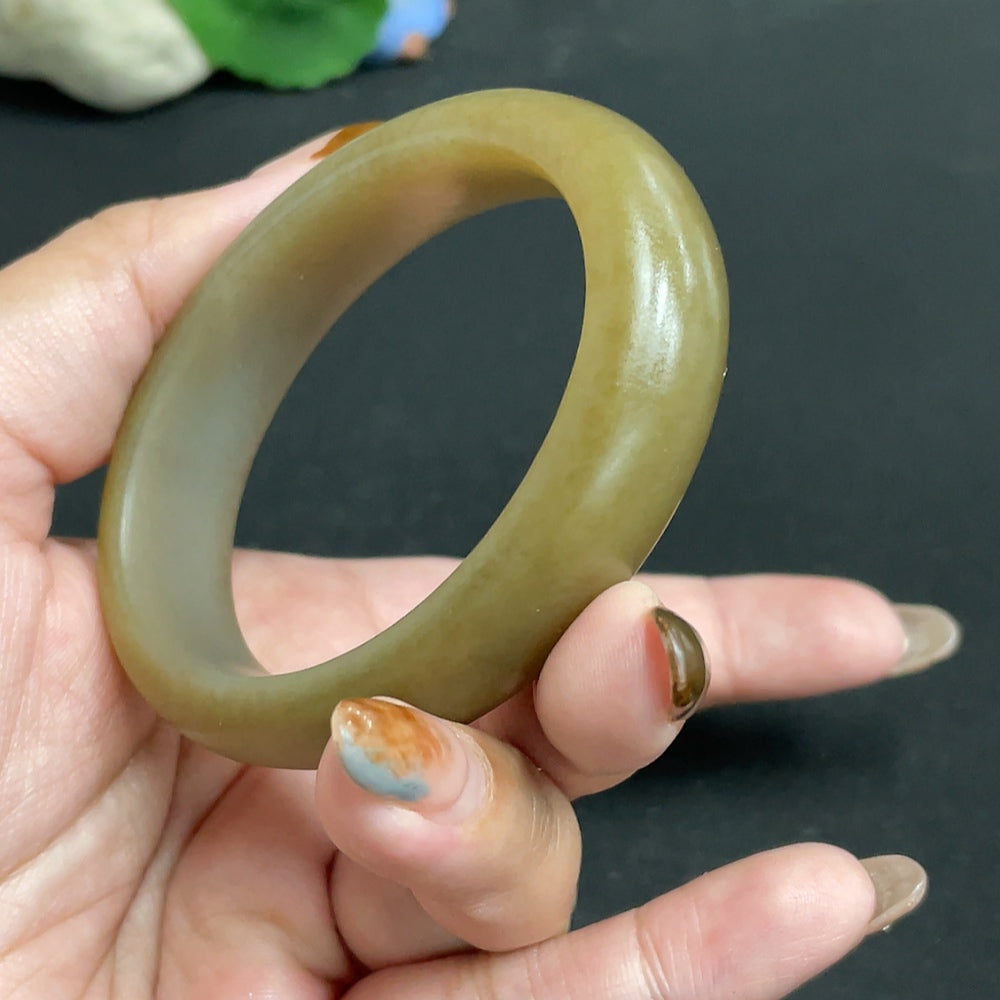 Hetian Jade Concubine Bracelet Size 60.8 Total Weight Approx. 53.3g