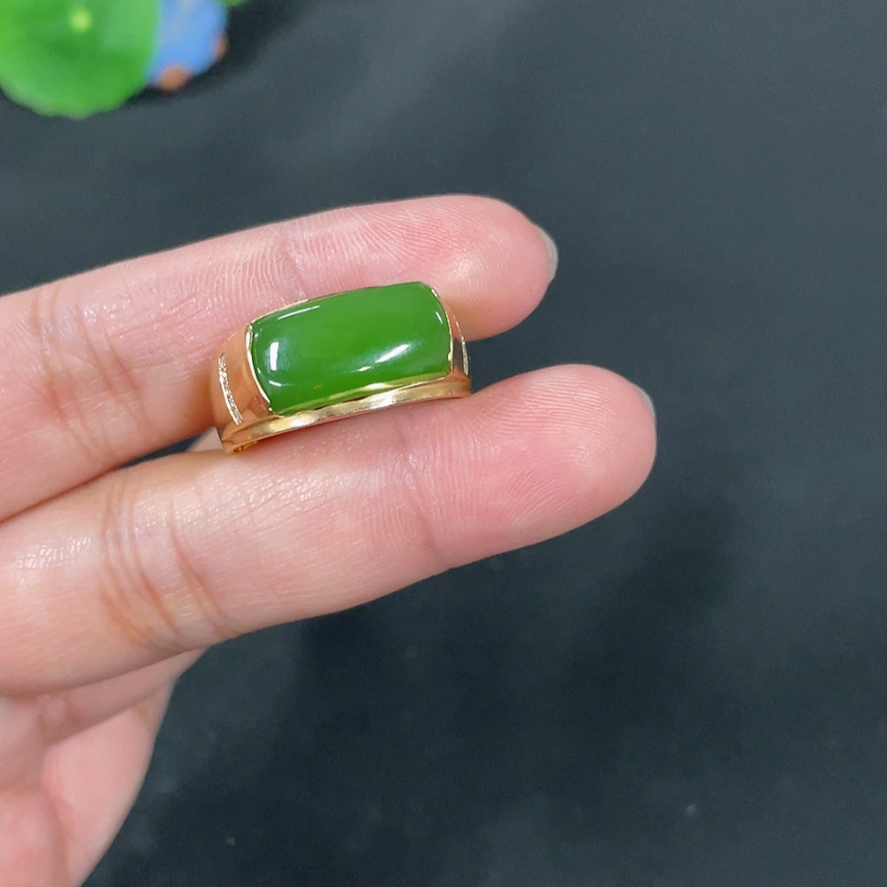 Huiliu HQ Hetian jade jasper inlaid ring with diamond accents, featuring a polished jade band and intricate design details.