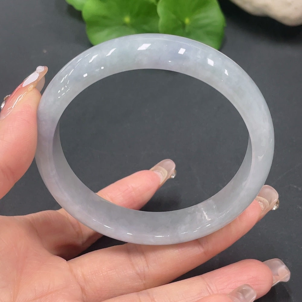Jadeite Round Bracelet Size 58.3 Total Weight 52.408g
