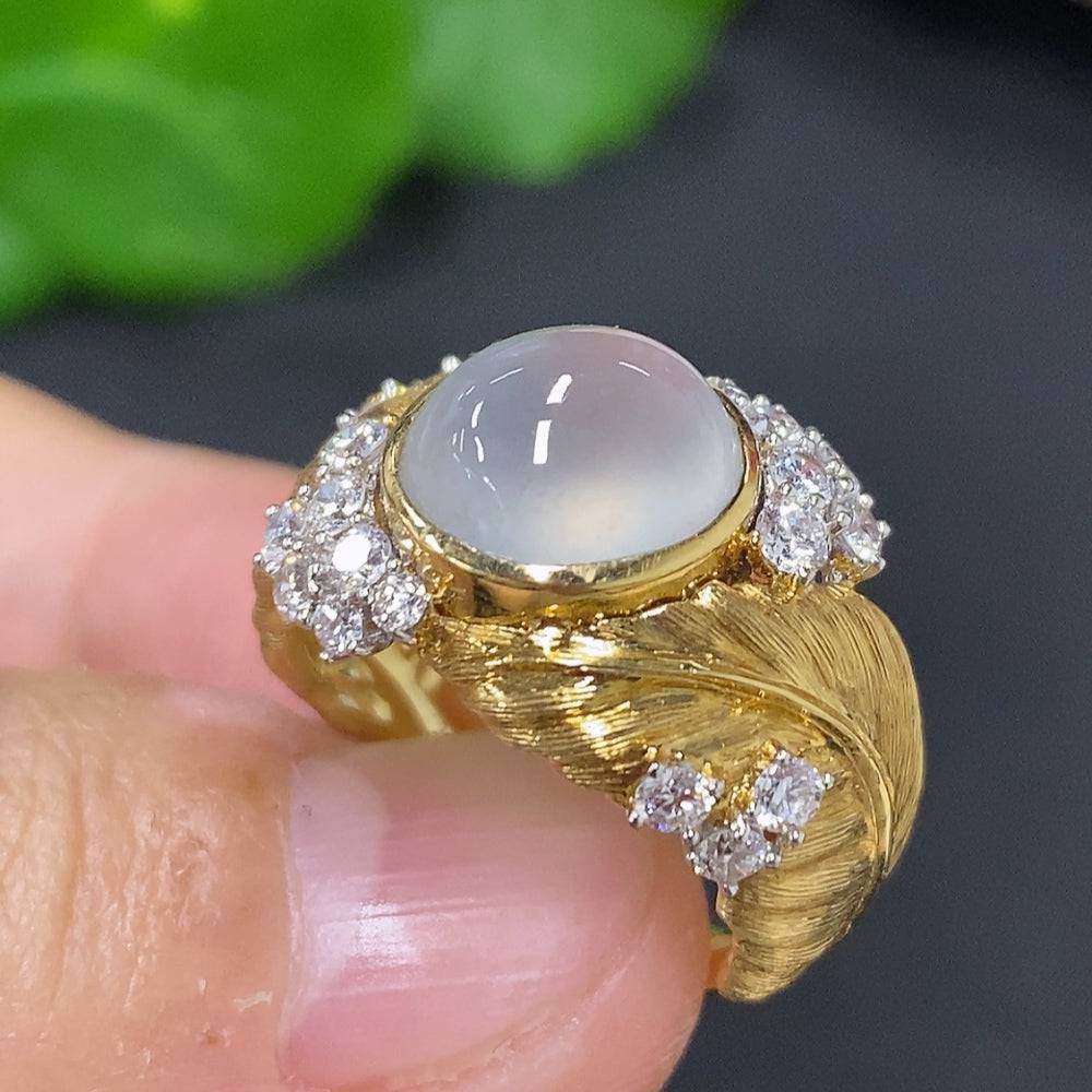 HUILIU HQ jadeite cabochon inlaid ring with 18K gold setting, size 11, showcasing a smooth green jade gemstone.