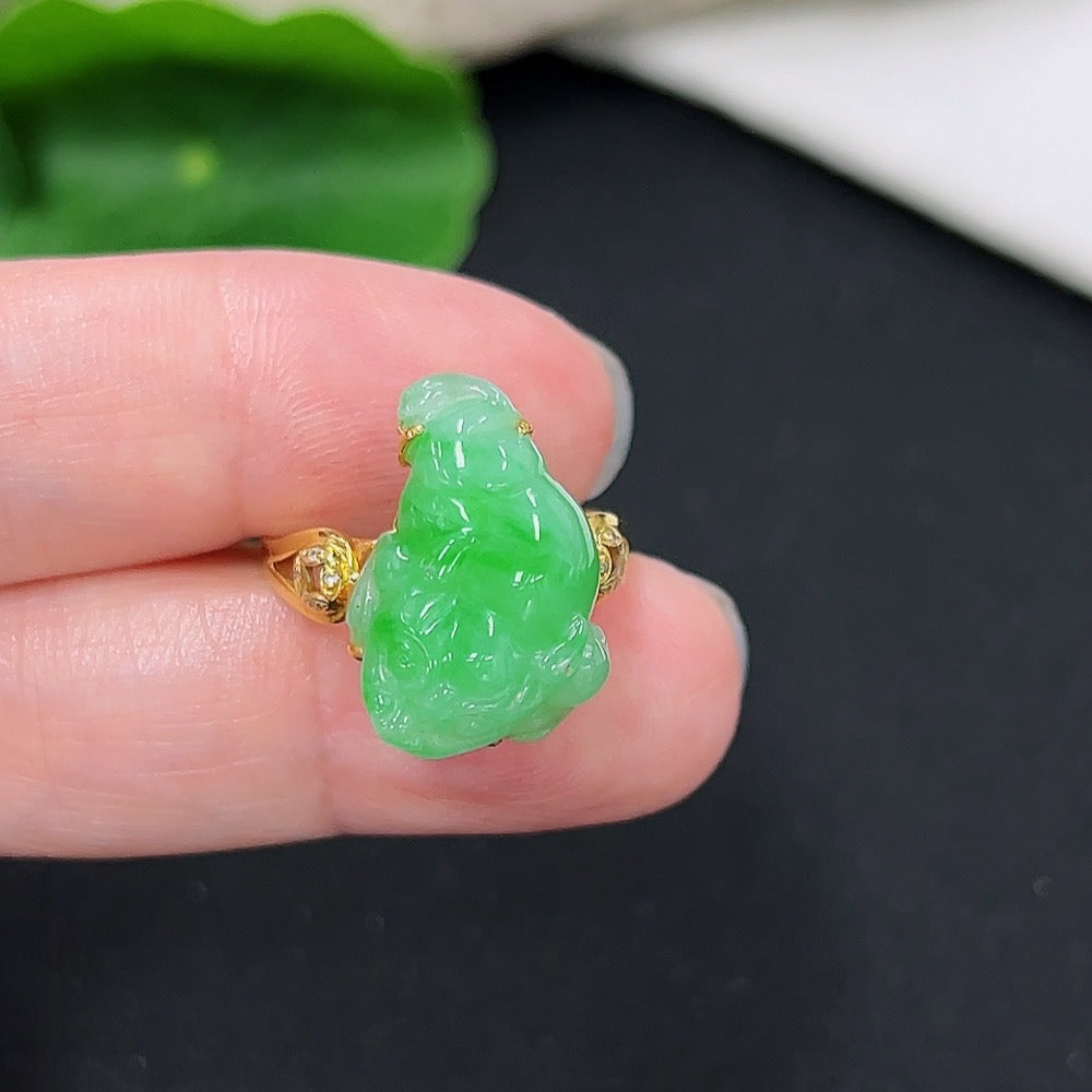 Jadeite Inlaid Ring 18k with Diamond Size 14 Total Weight Approx. 4.1g