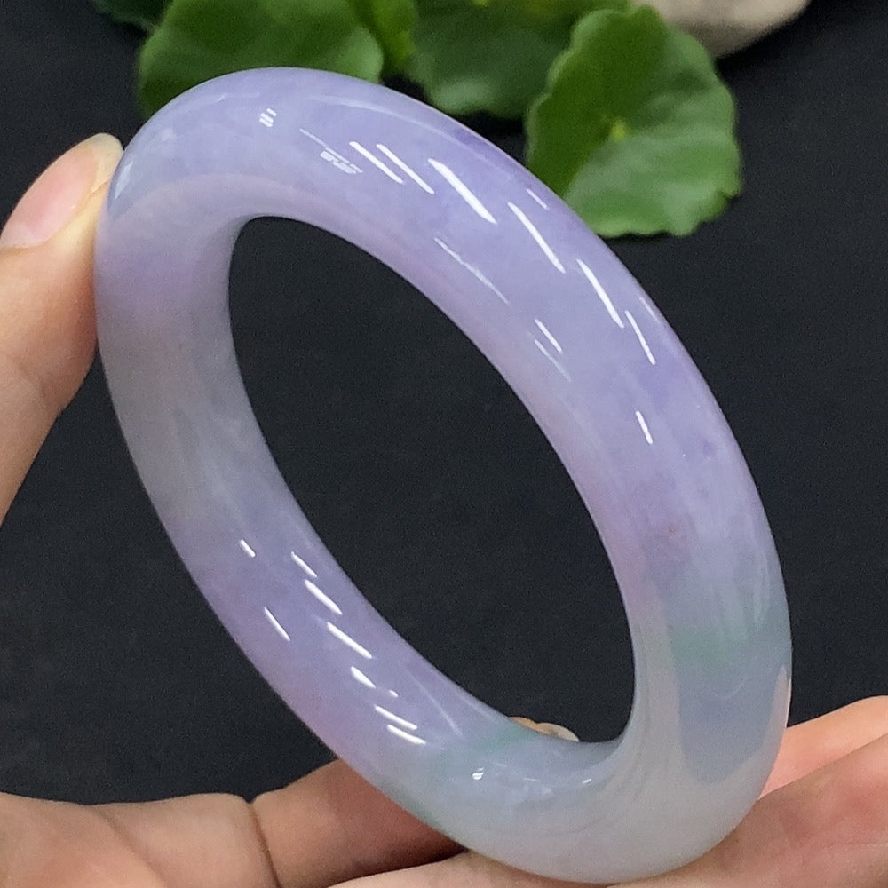 翡翠ラウンドバングル サイズ58.2 総重量約99.75g【総価値:27,194米ドル】