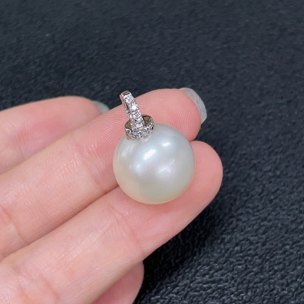 Seawater Pearl Pendant Non-Diamond 18K Gold Size