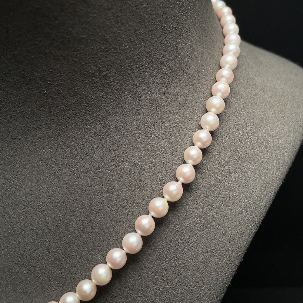 Seawater Pearl Strand Non-Gold Setting Approx. 5.8mm Total Weight About 20.85g Color Origin Undetermined