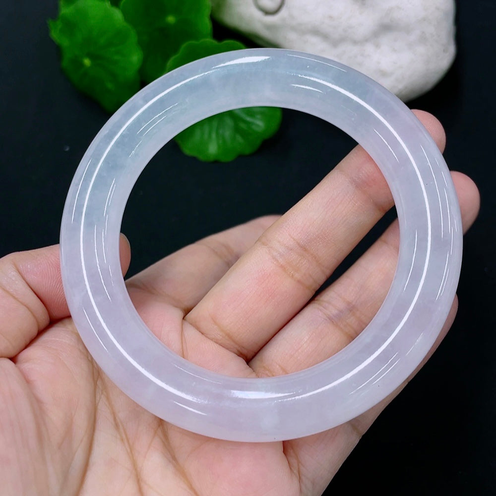 Jadeite Round Bangle