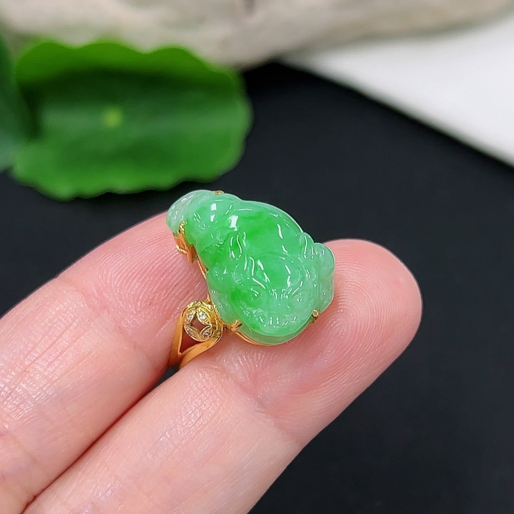 Jadeite Inlaid Ring 18k with Diamond Size 14 Total Weight Approx. 4.1g