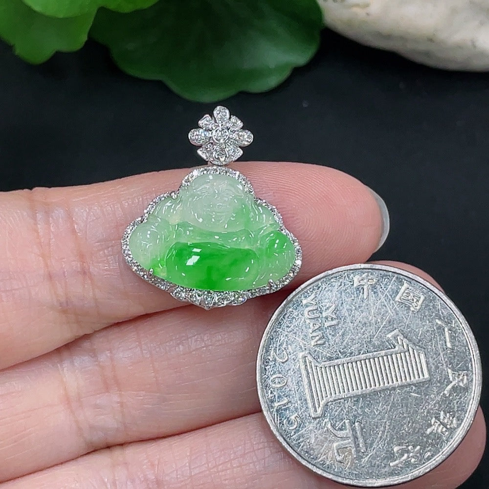 Jadeite Buddha Pendant with 18K Gold Setting, Total Weight Approx. 2.7g (Diamond Accents)