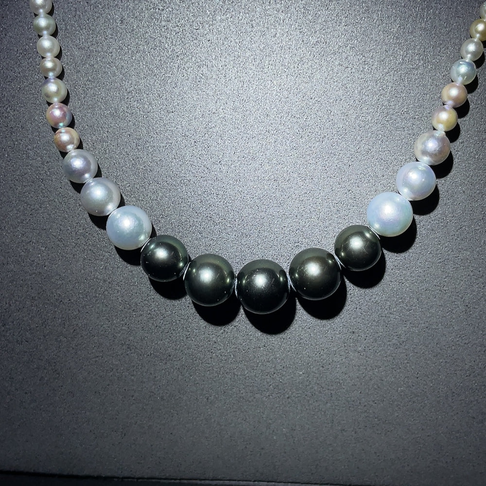 HKHQ seawater pearl necklace with 3.4-11mm pearls, non-gold, total weight 41.85g, natural color, undetermined origin.