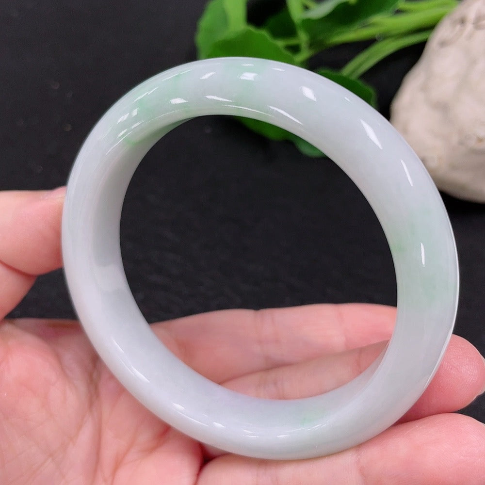 Jadeite Regular Bangle, Inner Diameter 57.5mm, Total Weight Approx. 62.3g