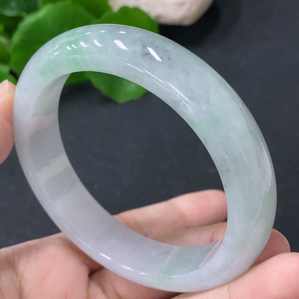Jadeite Round Bangle Size 55mm Total Weight Approx. 57g