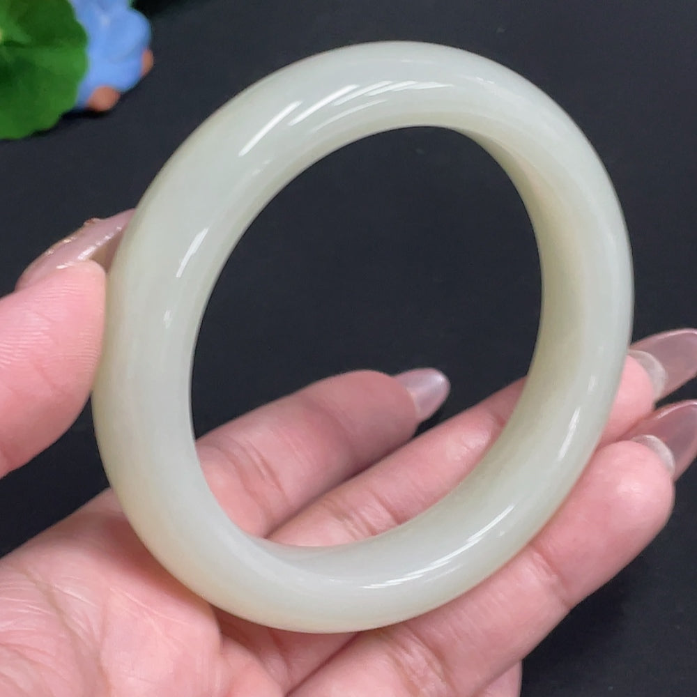 Hetian Jade Round Bracelet, Size 56.8, Total Weight Approx. 64.7g
