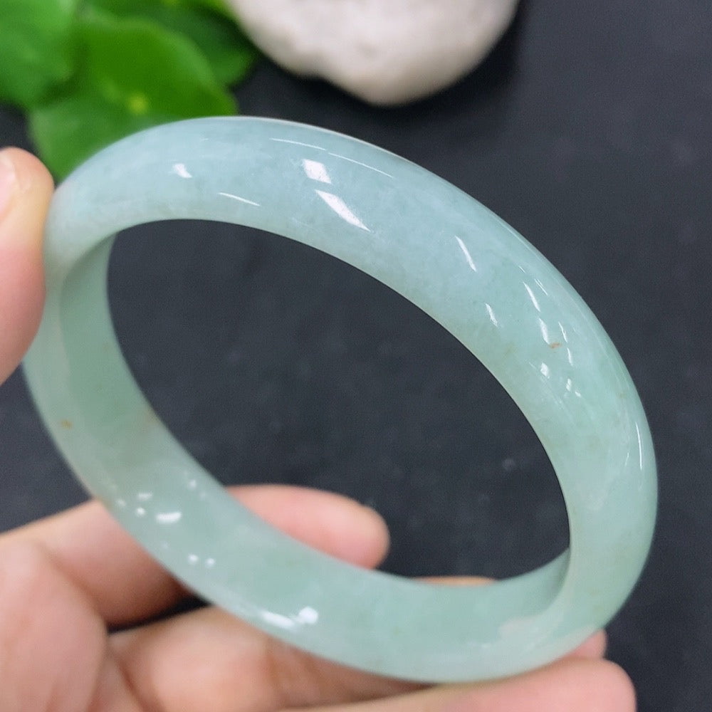 Jadeite Round Bracelet Size 58.5mm Total Weight Approx. 48.64g